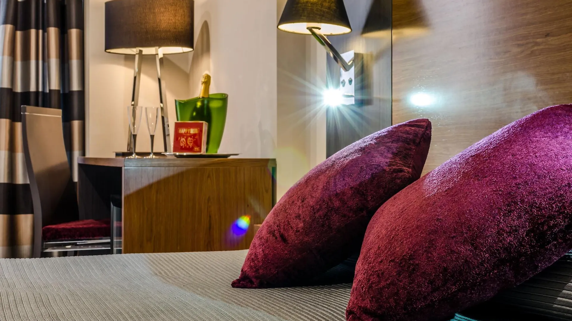 Hotel Regio Кадис